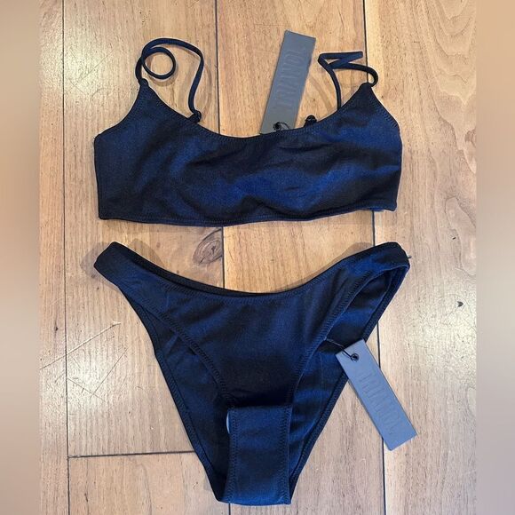 TRIANGL MICA CHEEKY EBONY BLACK NO BAG NEW WITH TAGS - Picture 4 of 8